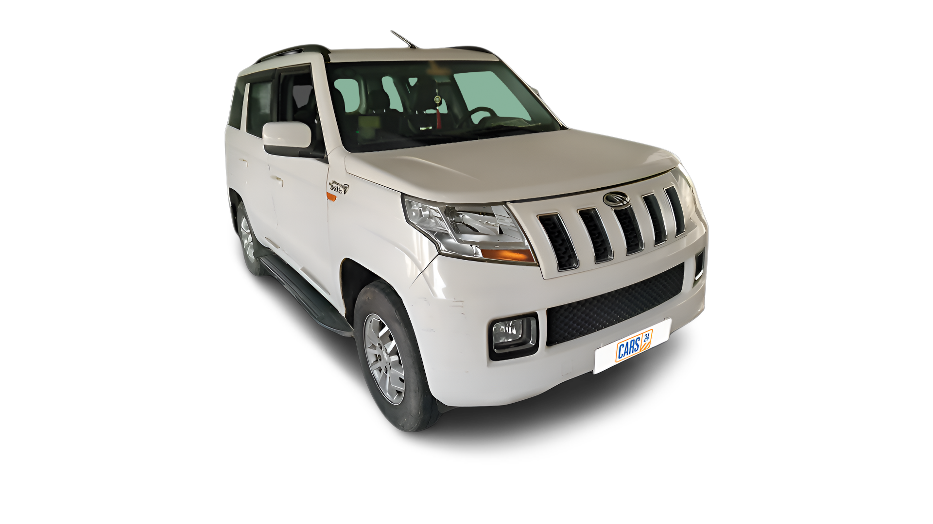 Mahindra TUV300-img